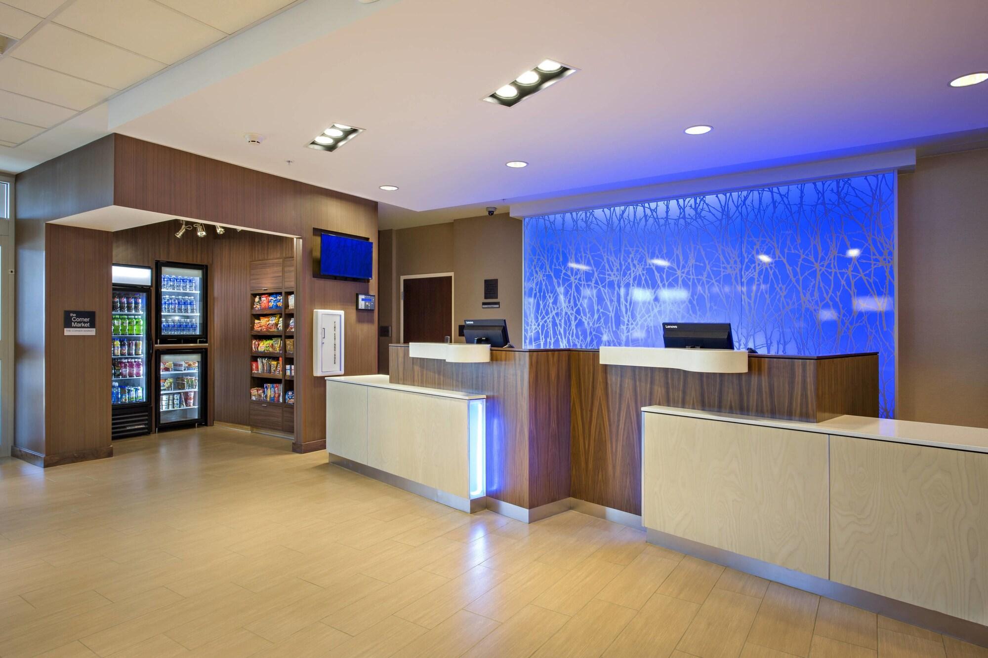 Fairfield Inn & Suites By Marriott Phoenix Tempe/Airport Exterior photo